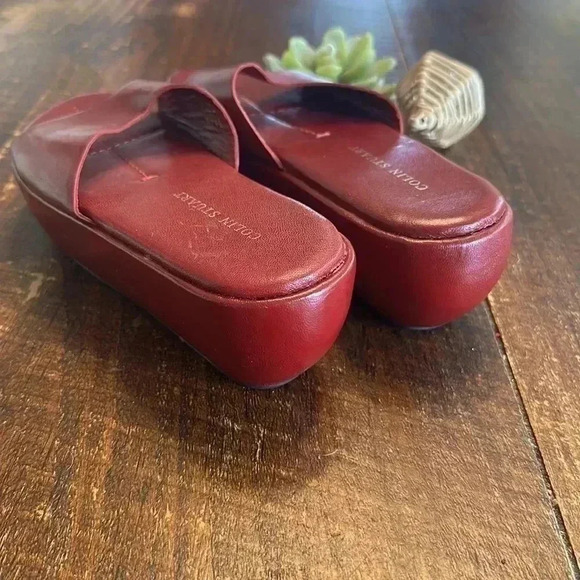 Colin Stuart | Vintage Red Leather Platform Slide Sandals - Picture 5 of 6